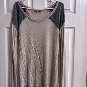 Daydreamer Gray and Cream Long Sleeve Tee